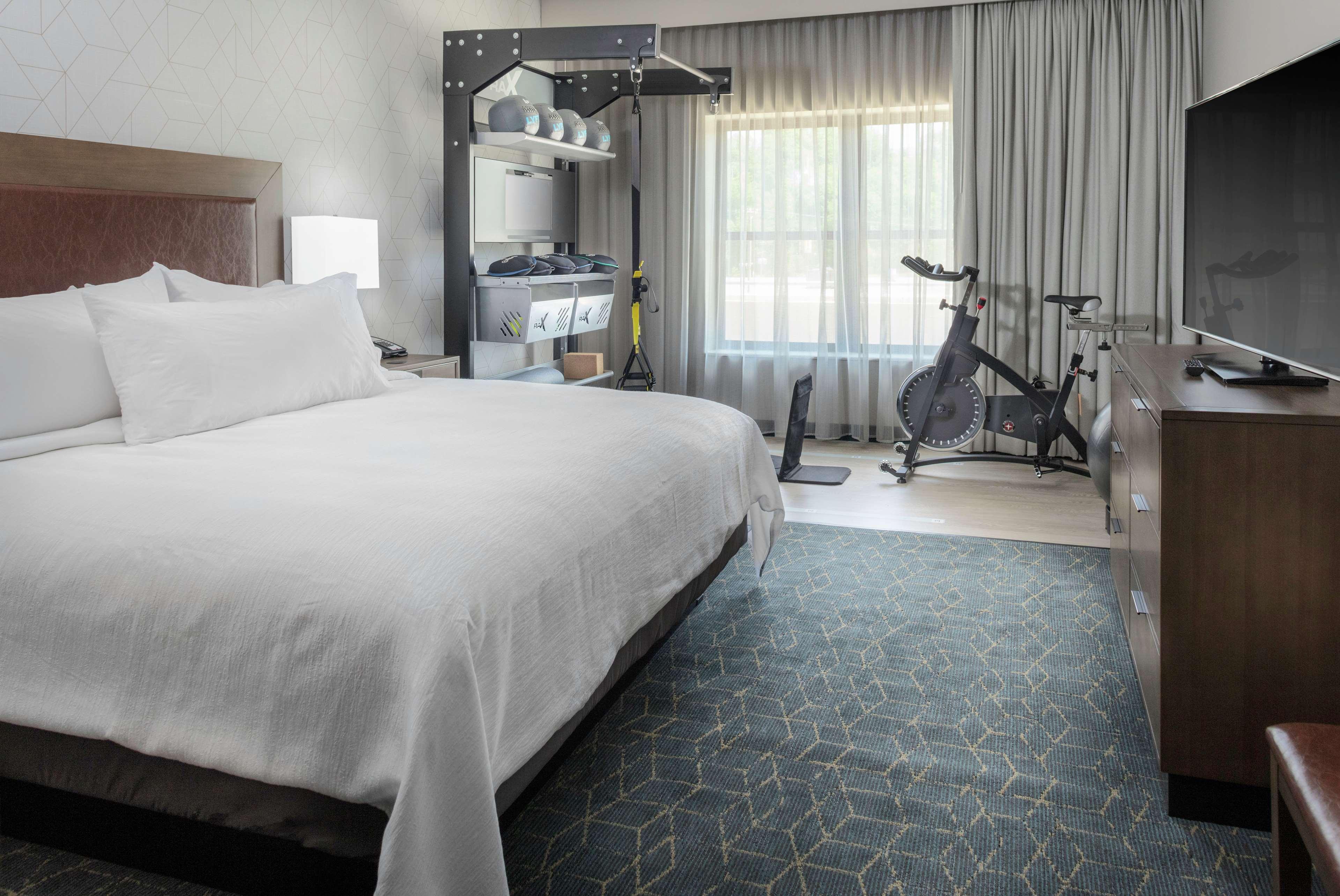 Embassy Suites By Hilton Grand Rapids Downtown Exteriör bild
